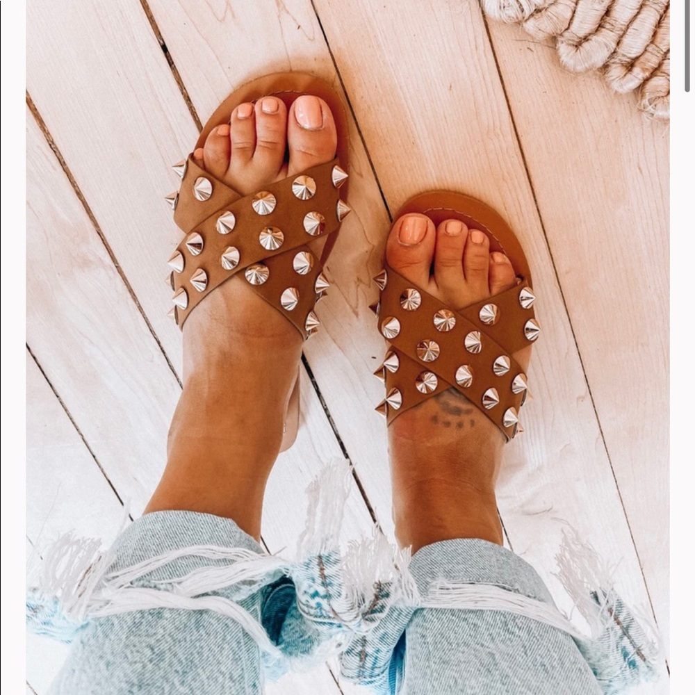 Ellie Brown Spiked Sandals Sz 10 NEW